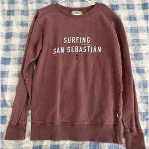 Surfing San Sebastián Crewneck Sweatshirt - Maroon